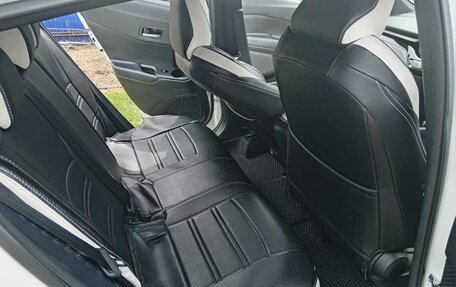 Toyota C-HR I рестайлинг, 2019 год, 2 200 000 рублей, 5 фотография