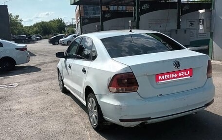 Volkswagen Polo VI (EU Market), 2016 год, 350 000 рублей, 3 фотография