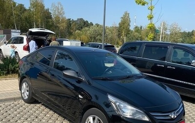 Hyundai Solaris II рестайлинг, 2015 год, 1 080 000 рублей, 1 фотография