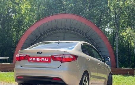 KIA Rio III рестайлинг, 2013 год, 937 000 рублей, 2 фотография