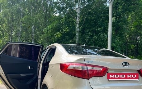 KIA Rio III рестайлинг, 2013 год, 937 000 рублей, 9 фотография