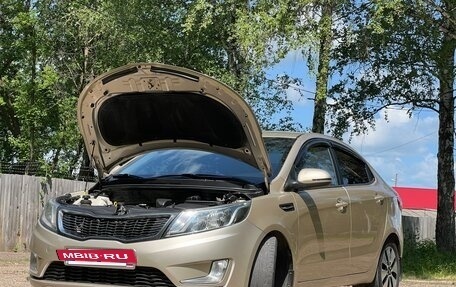 KIA Rio III рестайлинг, 2013 год, 937 000 рублей, 10 фотография
