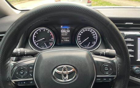 Toyota Camry, 2019 год, 2 450 000 рублей, 7 фотография