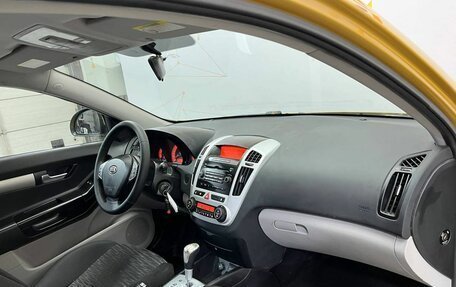 KIA cee'd I рестайлинг, 2009 год, 540 000 рублей, 12 фотография