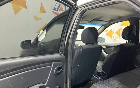 Renault Logan I, 2011 год, 270 000 рублей, 21 фотография