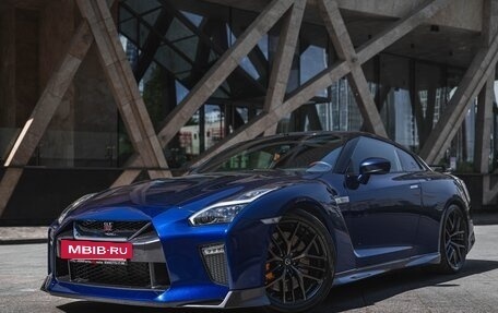 Nissan GT-R, 2013 год, 8 800 000 рублей, 5 фотография