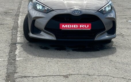 Toyota Yaris, 2020 год, 800 000 рублей, 5 фотография