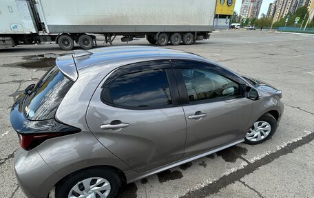 Toyota Yaris, 2020 год, 800 000 рублей, 9 фотография
