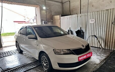 Skoda Rapid I, 2014 год, 1 050 000 рублей, 7 фотография