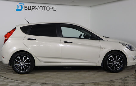 Hyundai Solaris II рестайлинг, 2015 год, 899 990 рублей, 4 фотография