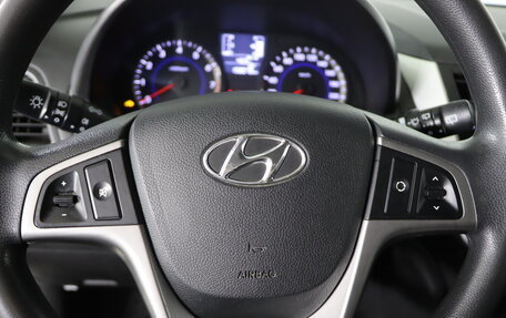 Hyundai Solaris II рестайлинг, 2015 год, 899 990 рублей, 11 фотография