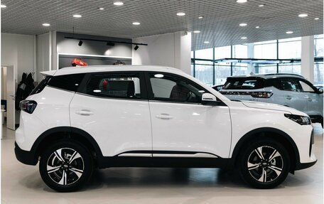 Chery Tiggo 4 I рестайлинг, 2025 год, 2 420 000 рублей, 4 фотография