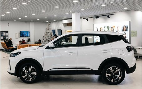 Chery Tiggo 4 I рестайлинг, 2025 год, 2 420 000 рублей, 8 фотография