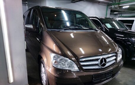 Mercedes-Benz Viano, 2013 год, 2 700 000 рублей, 1 фотография