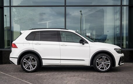 Volkswagen Tiguan II, 2019 год, 3 049 000 рублей, 5 фотография