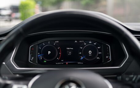 Volkswagen Tiguan II, 2019 год, 3 049 000 рублей, 12 фотография