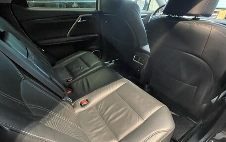 Lexus RX IV рестайлинг, 2019 год, 3 799 000 рублей, 9 фотография