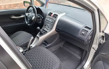Toyota Auris II, 2008 год, 680 000 рублей, 9 фотография