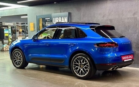 Porsche Macan I рестайлинг, 2015 год, 3 690 000 рублей, 2 фотография