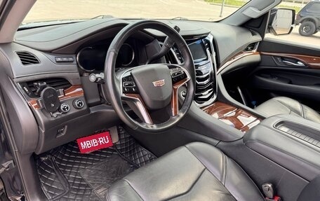 Cadillac Escalade IV, 2018 год, 4 900 000 рублей, 12 фотография