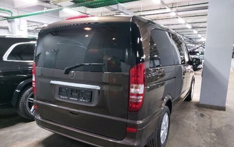 Mercedes-Benz Viano, 2013 год, 2 700 000 рублей, 3 фотография