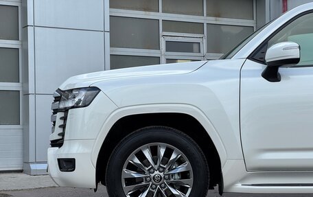 Toyota Land Cruiser, 2022 год, 10 000 000 рублей, 2 фотография