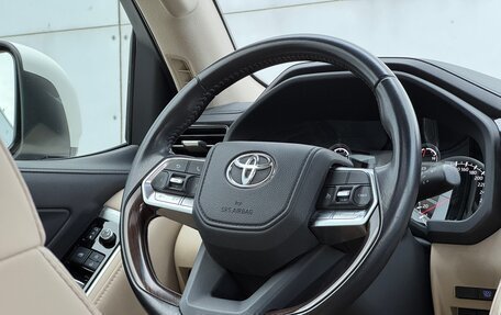 Toyota Land Cruiser, 2022 год, 10 000 000 рублей, 13 фотография