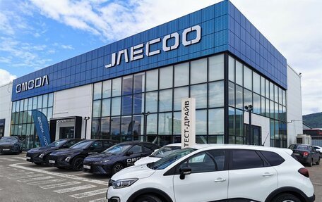 Renault Kaptur I рестайлинг, 2017 год, 1 299 000 рублей, 3 фотография