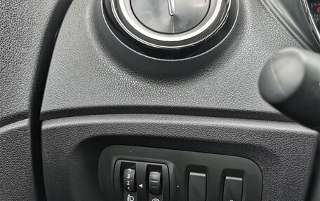 Renault Kaptur I рестайлинг, 2017 год, 1 299 000 рублей, 25 фотография