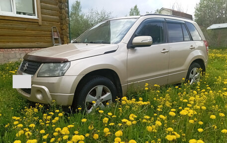Suzuki Grand Vitara, 2011 год, 950 000 рублей, 1 фотография