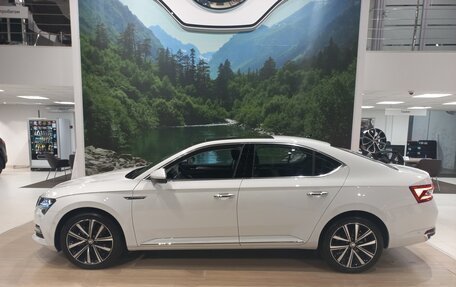 Skoda Superb III рестайлинг, 2025 год, 4 150 000 рублей, 5 фотография