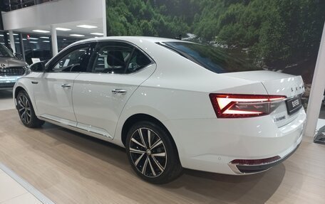Skoda Superb III рестайлинг, 2025 год, 4 150 000 рублей, 6 фотография