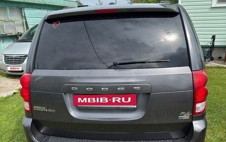 Dodge Caravan V, 2016 год, 1 884 000 рублей, 6 фотография