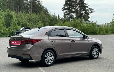 Hyundai Solaris II рестайлинг, 2019 год, 665 000 рублей, 4 фотография