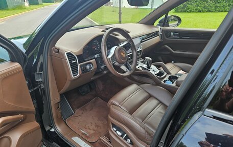 Porsche Cayenne III, 2019 год, 9 000 000 рублей, 10 фотография