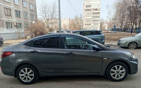 Hyundai Solaris II рестайлинг, 2013 год, 571 000 рублей, 3 фотография