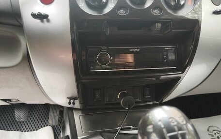Mitsubishi Pajero Sport II рестайлинг, 2012 год, 1 250 000 рублей, 13 фотография