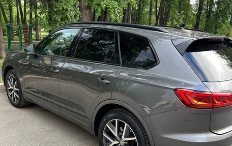 Volkswagen Touareg III, 2019 год, 6 000 000 рублей, 7 фотография