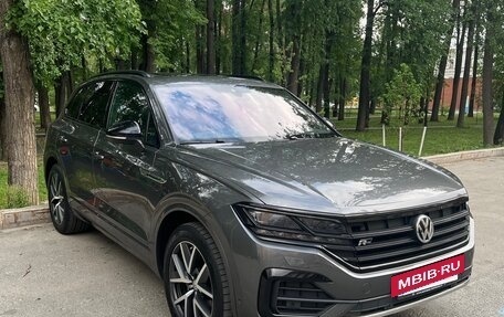 Volkswagen Touareg III, 2019 год, 6 000 000 рублей, 2 фотография