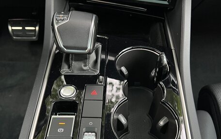 Volkswagen Touareg III, 2019 год, 6 000 000 рублей, 18 фотография