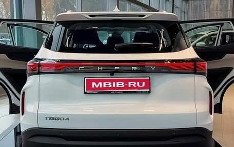 Chery Tiggo 4 I рестайлинг, 2025 год, 2 420 000 рублей, 5 фотография