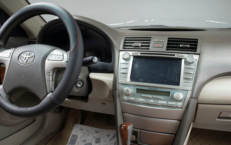 Toyota Camry, 2008 год, 949 000 рублей, 9 фотография