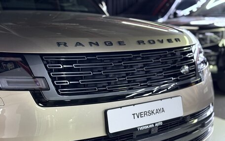 Land Rover Range Rover IV рестайлинг, 2025 год, 18 900 000 рублей, 5 фотография