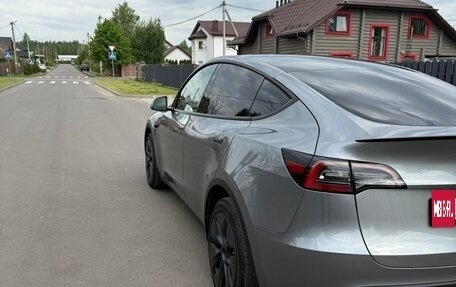 Tesla Model Y I, 2024 год, 2 700 000 рублей, 3 фотография