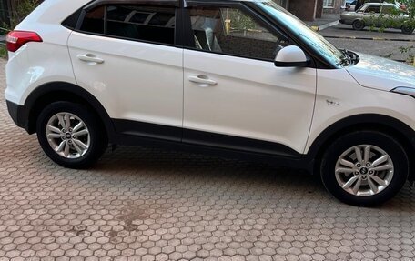 Hyundai Creta I рестайлинг, 2017 год, 1 750 000 рублей, 4 фотография