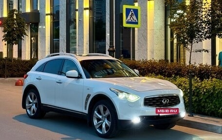 Infiniti FX II, 2009 год, 1 800 000 рублей, 13 фотография