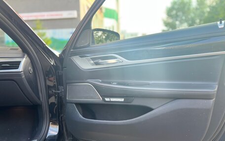 BMW 7 серия, 2018 год, 4 449 000 рублей, 16 фотография