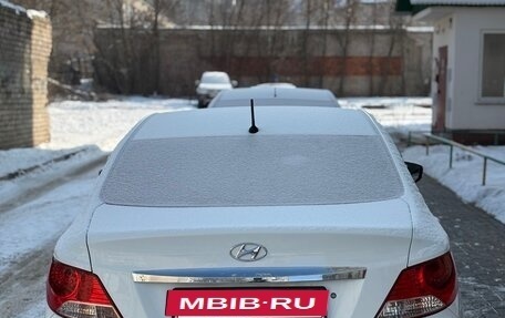 Hyundai Solaris II рестайлинг, 2011 год, 620 000 рублей, 9 фотография