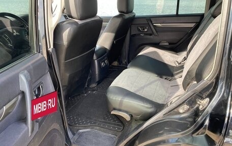 Mitsubishi Pajero IV, 2007 год, 1 735 000 рублей, 5 фотография