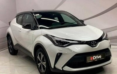 Toyota C-HR I рестайлинг, 2022 год, 2 700 000 рублей, 1 фотография